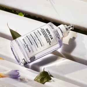 achat pas cher Maison Margiela REPLICA When The Rain Stops – Eau De Toilette Format Voyage 18
