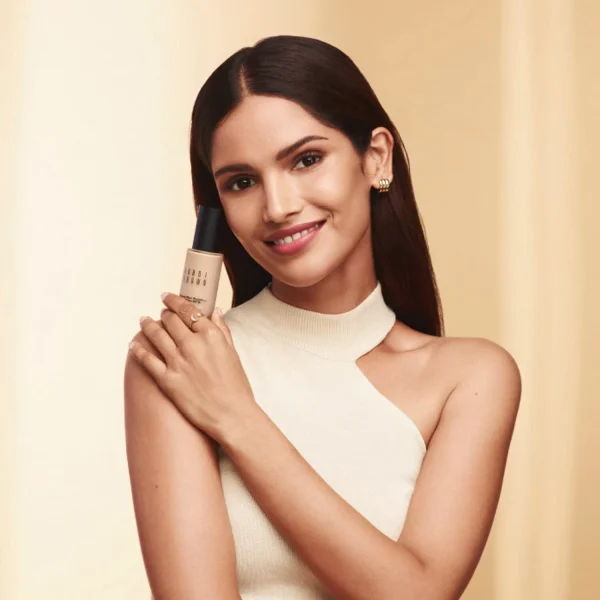 Bobbi Brown Mini Skin Long-Wear Weightless Foundation – Fond De Teint Format Voyage magasin paris 7