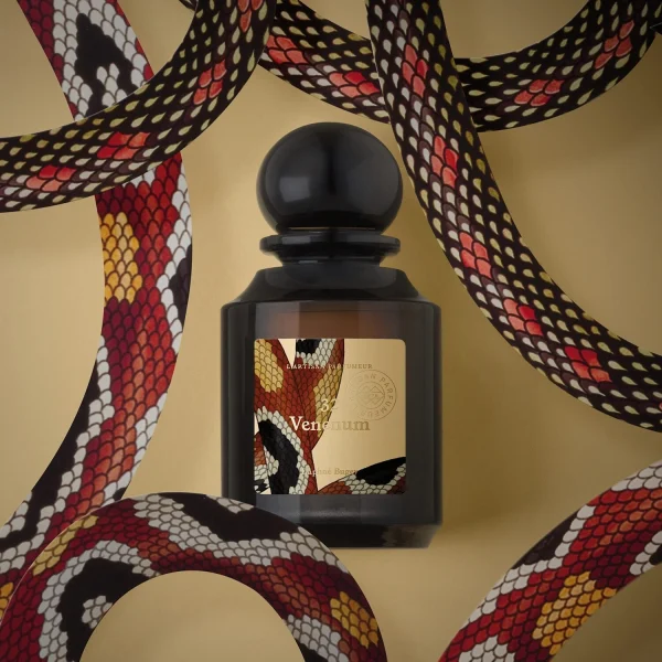 L’Artisan Parfumeur Venenum – Eau De Parfum en vente 4