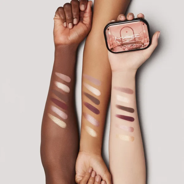 à prix d'occasion MAC Connect In Colour – Palette D’ombres à Paupières 5