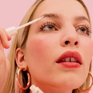 Benefit Cosmetics Hubba Brow – Sérum Revitalisant Pour Les Sourcils grande surprise 16